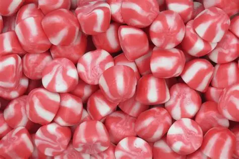 JELLY RED TWIST KISSES 1259
